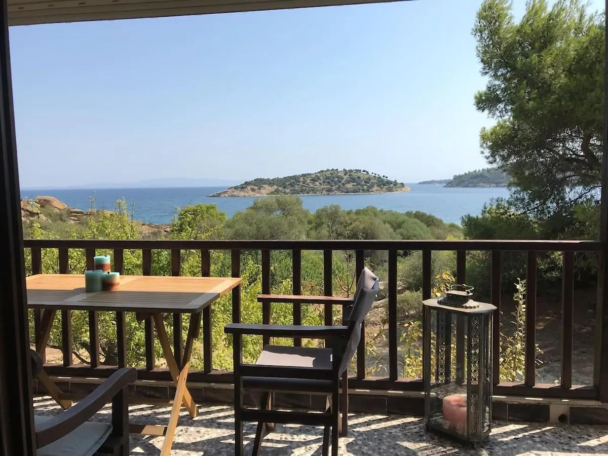Beachfront Apartment Ormos Panagias 0*,
